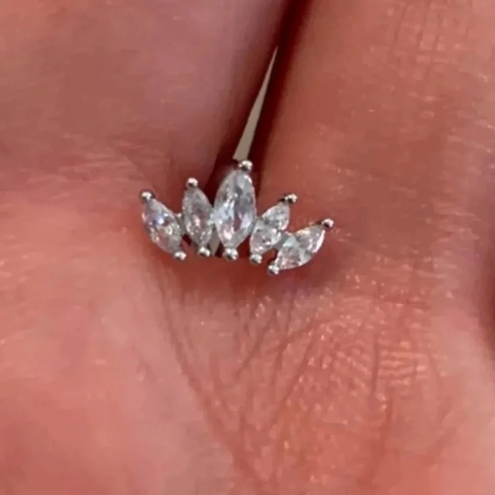 Silver Crystal Crown Cartilage Earring - Picture 2 of 3